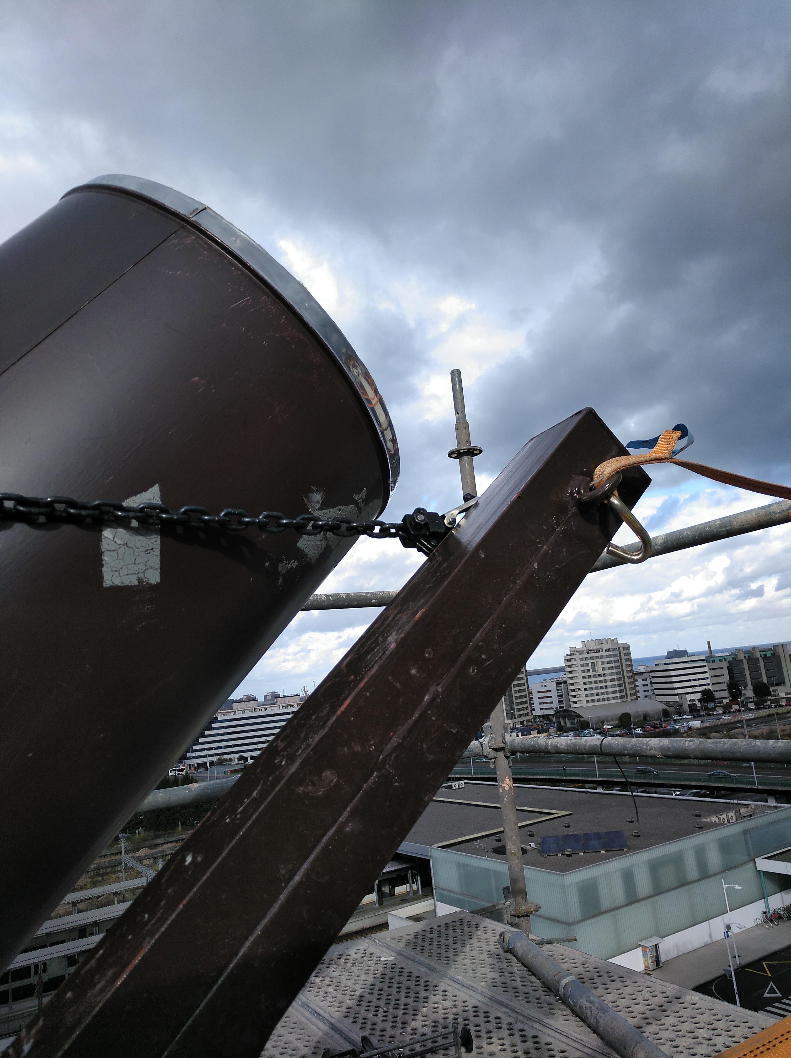 Estructuras de soporte y chimeneas