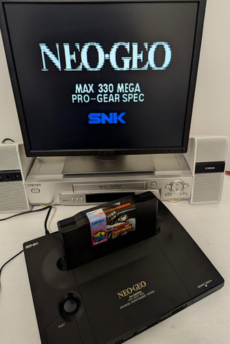 JUNK! SNK Neo Geo AES Console Only (Graphic Issues) - Japan