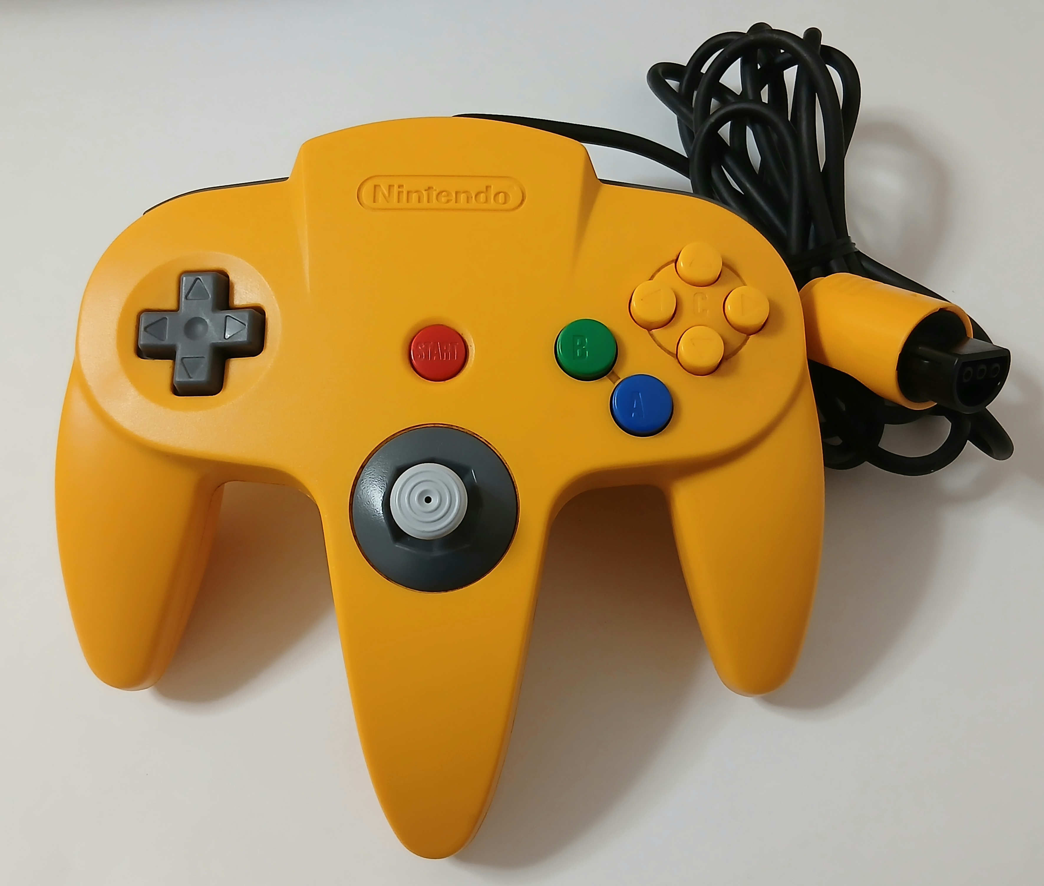 Nintendo 64 N64 Controller Genuine (Yellow) NUS-005 - Japan