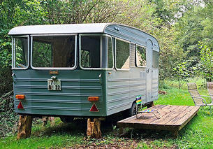 caravane hébergement stage bijouterie fo