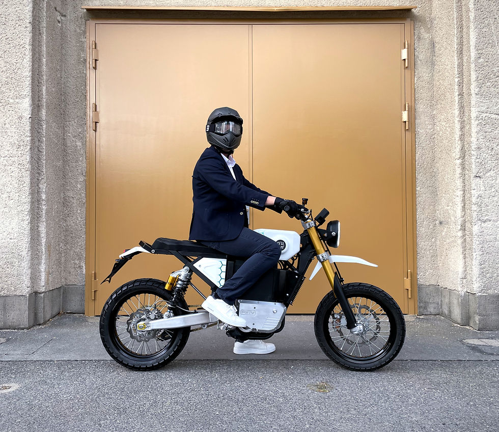 Egera commuting