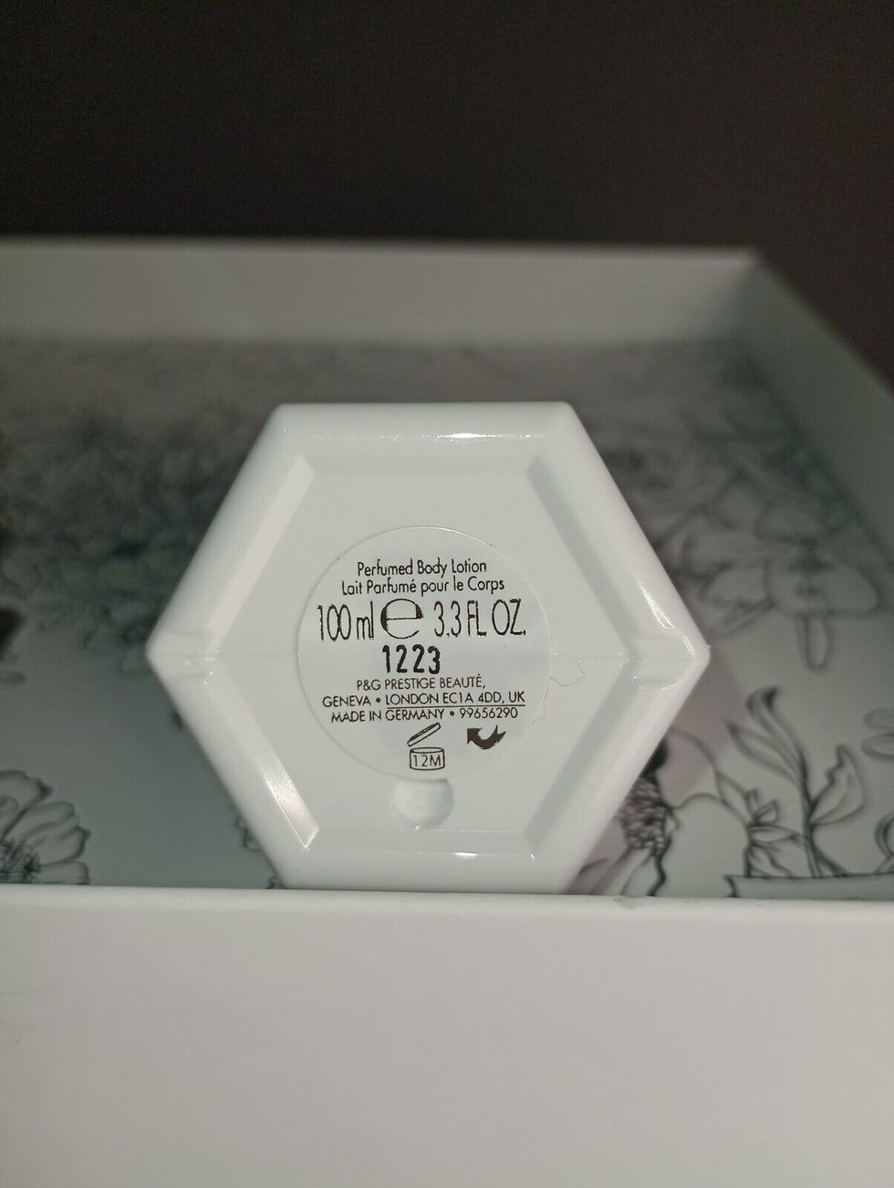 Thumbnail: Gucci Flora by Gucci EDT 50ml 2pc Gift Set 90th Anniversary DISCONTINUED