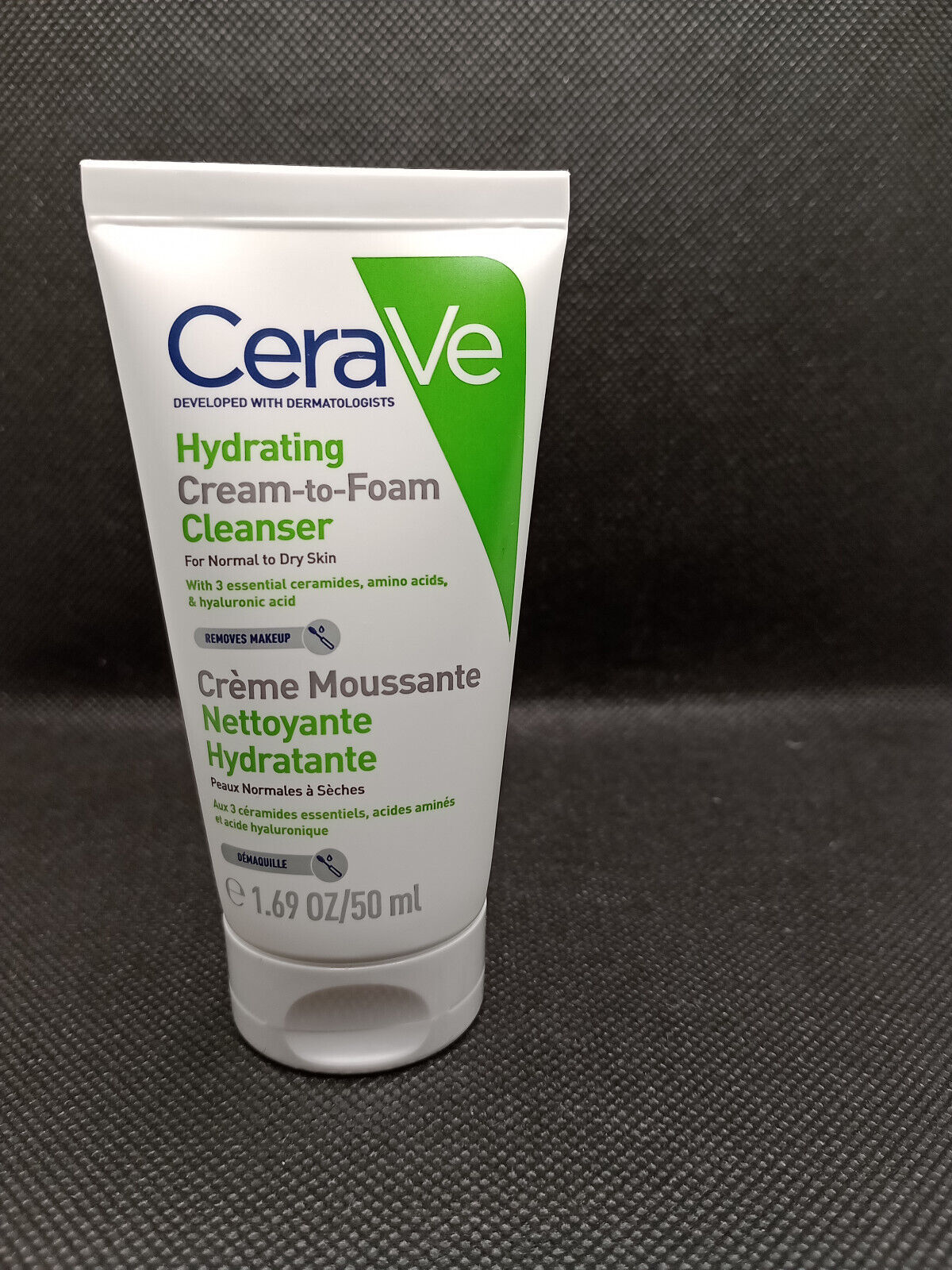 CeraVe Hydrating Cream To Foam Cleanser 50ml