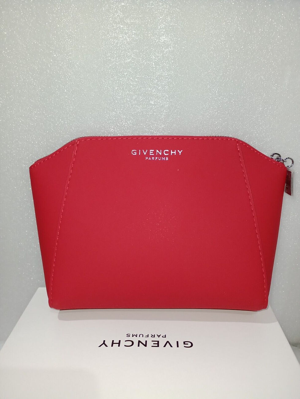Thumbnail: Givenchy Parfums Logo Red Cosmetic Pouch