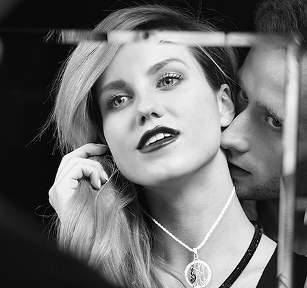 b_w couple1.png