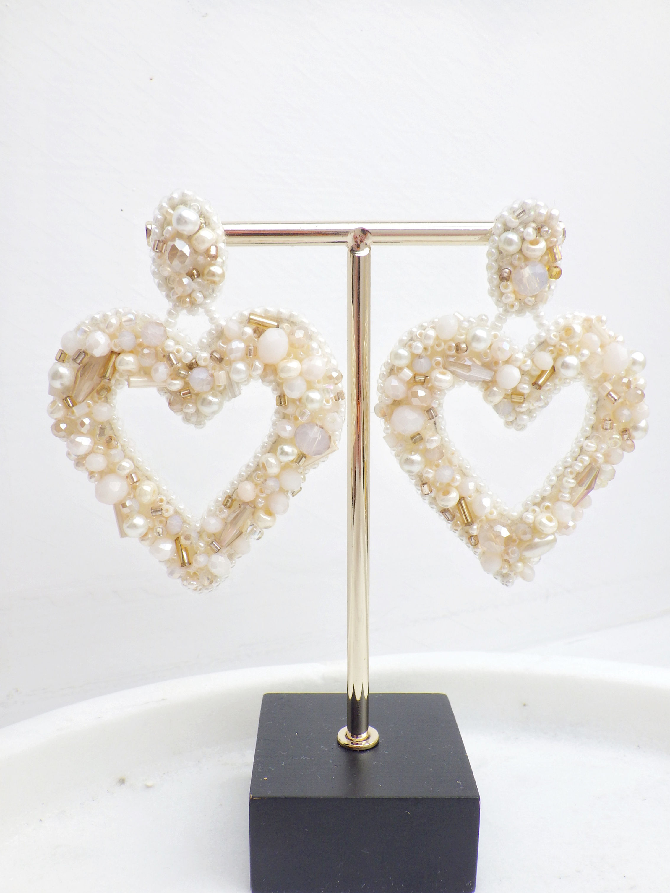 Festlicher Ohrring - Perlenherz