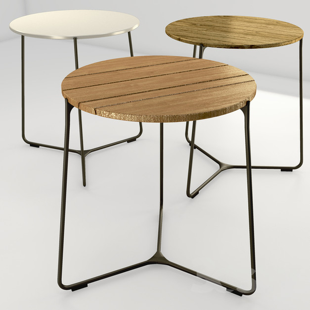 Manutti Coffee Table