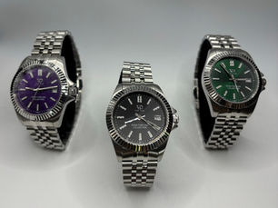 The VAN DAM Bona Fortuna Watch