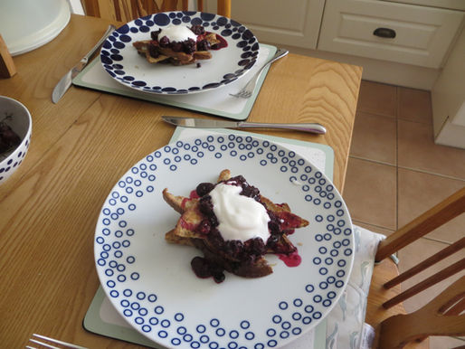 Berried Eggy Bread