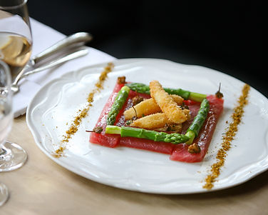 Marinierter Thunfisch und Spargel.jpg