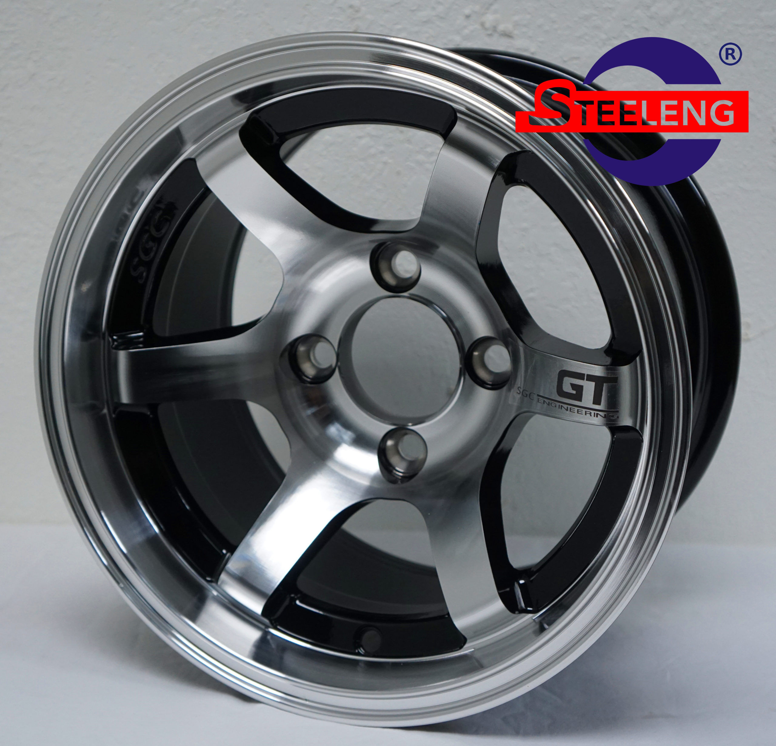 Steeleng GT wheel with silver and black finish, for golf cart use.