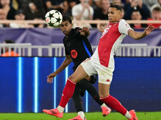Mônaco aproveita expulsão e vence Barcelona em partida marcada por erros, com Yamal em destaque.