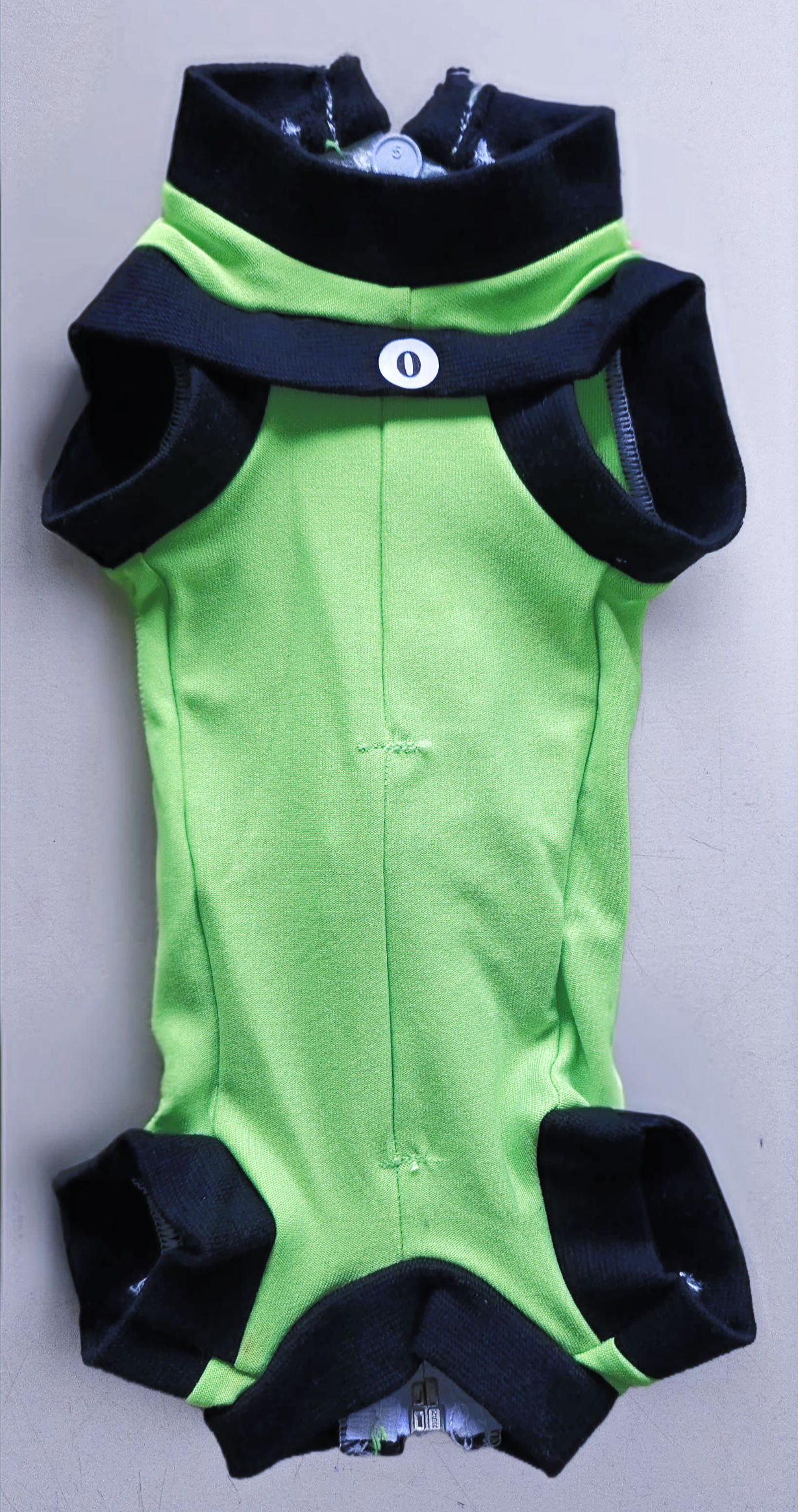 Roupa protetora pós cirúrgica