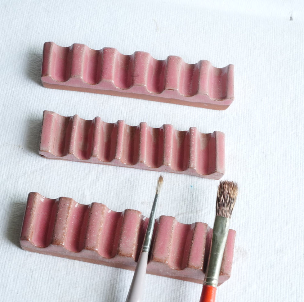 Thumbnail: Dusty pink ceramic brush rest , 6-7 slotceramic brushholder , artist gift