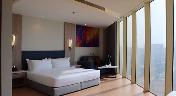 Standard Room 1 King Bed.jpeg