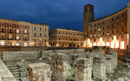 Restos da Lecce antiga, fundada pelos romanos, Puglia, Itália