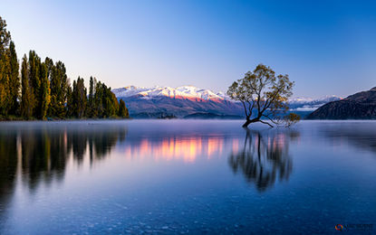 O Lago Wānaka no amanhecer, Ilha Sul da Nova Zelândia