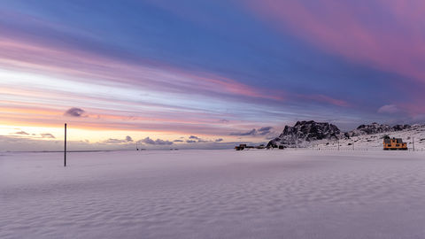 Praia Uttakleiv, Noruega