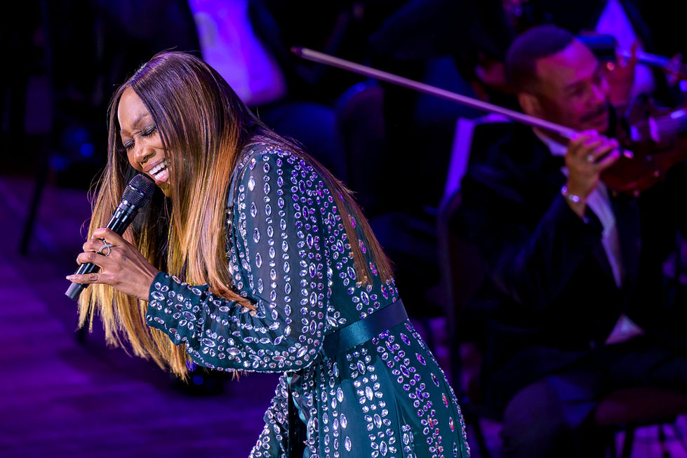 Yolanda Adams performing
