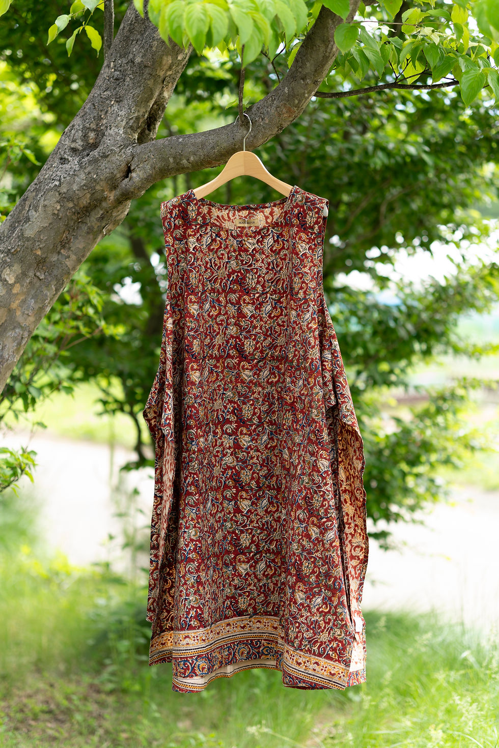 サムネイル： 木版染め　エプロンドレス　Hand block print cotton apron dress