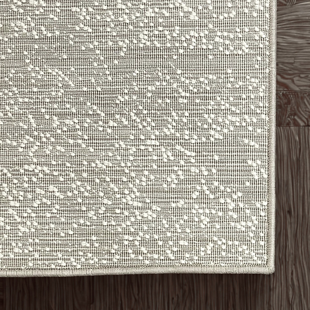 SERGED EDGE on corner sample of carpet.