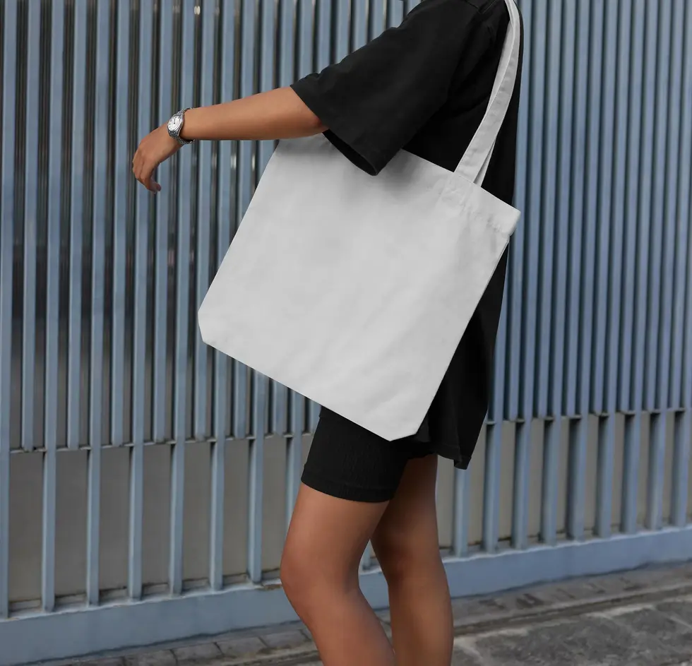 Free Tote Bag Mockup