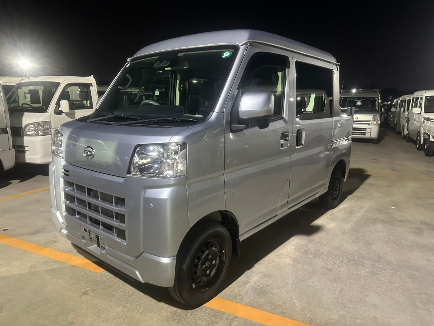Daihatsu Hijet Japanese Minitruck Deckvan for Sale
