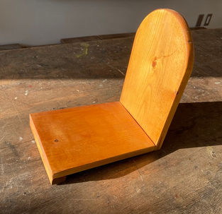 8 ブックエンド 竹本羽琉 広島県立三原特別支援学校 中学部1年.jpg