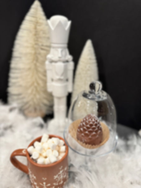 Winter Whimsy Cocoa Bomb: A Pinecone Elixir of Cozy Delight
