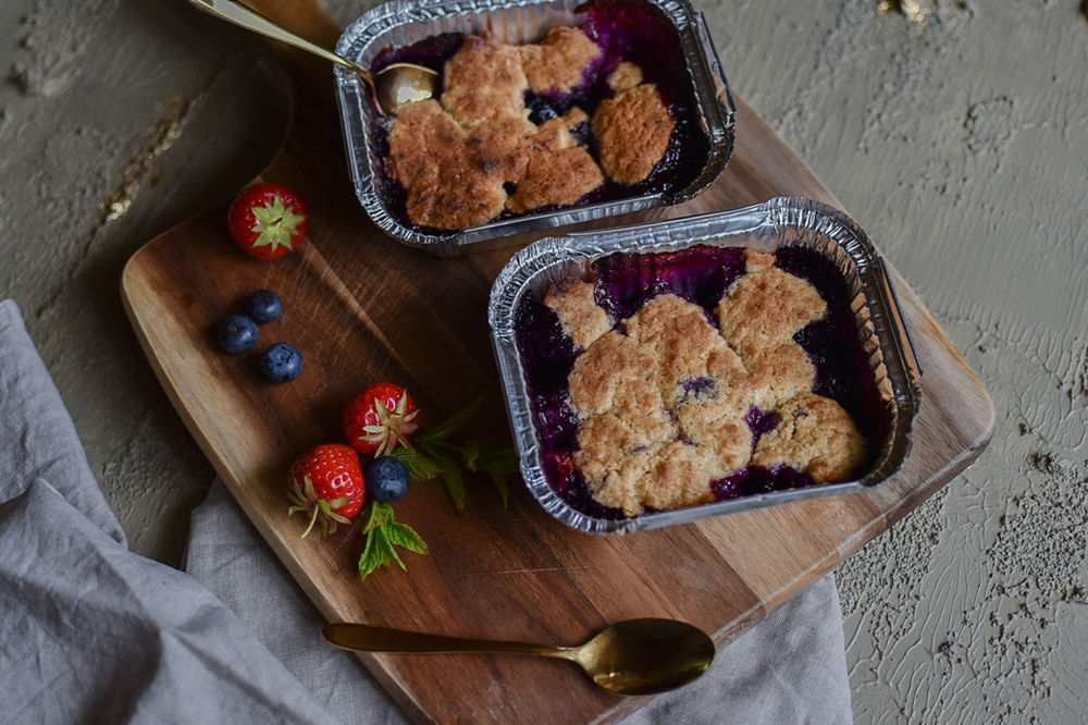 REZEPT: FRUCHTIGES VOM GRILL - BEEREN-CRUMBLE