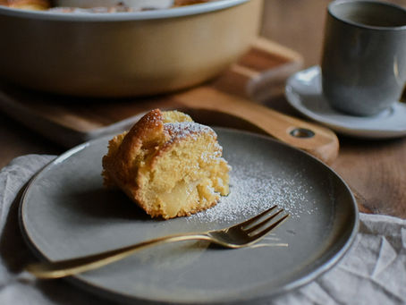 REZEPT: SAFTIGER APFELKUCHEN MIT EINER PRISE ZIMT, MHHH!