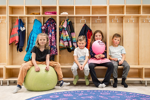 INTO SCHOOL Lapset Päiväkodissa.jpg