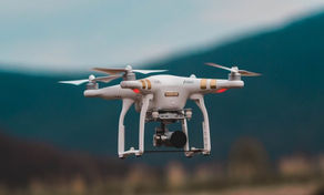 Deze gemeenten gaan drones inzetten om je te bespioneren