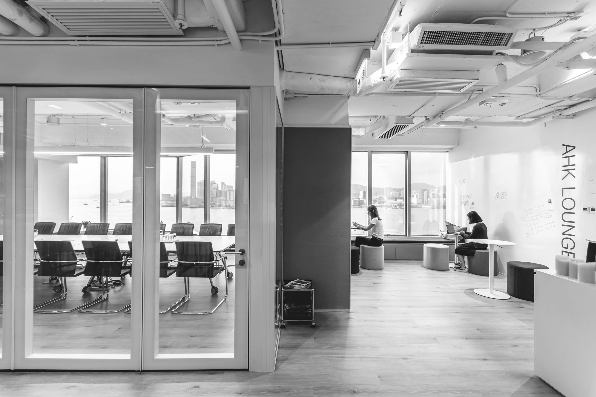 Collaboration Features — interior by KVL Deco