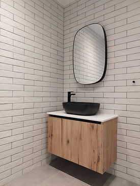 p3 living 6_edited.jpg