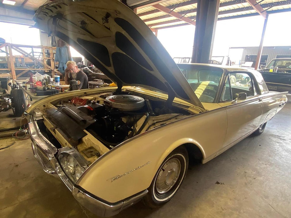 1962 Ford Thunderbird.jpg