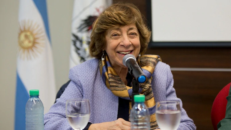 Encuentro virtual con Mabel Bianco