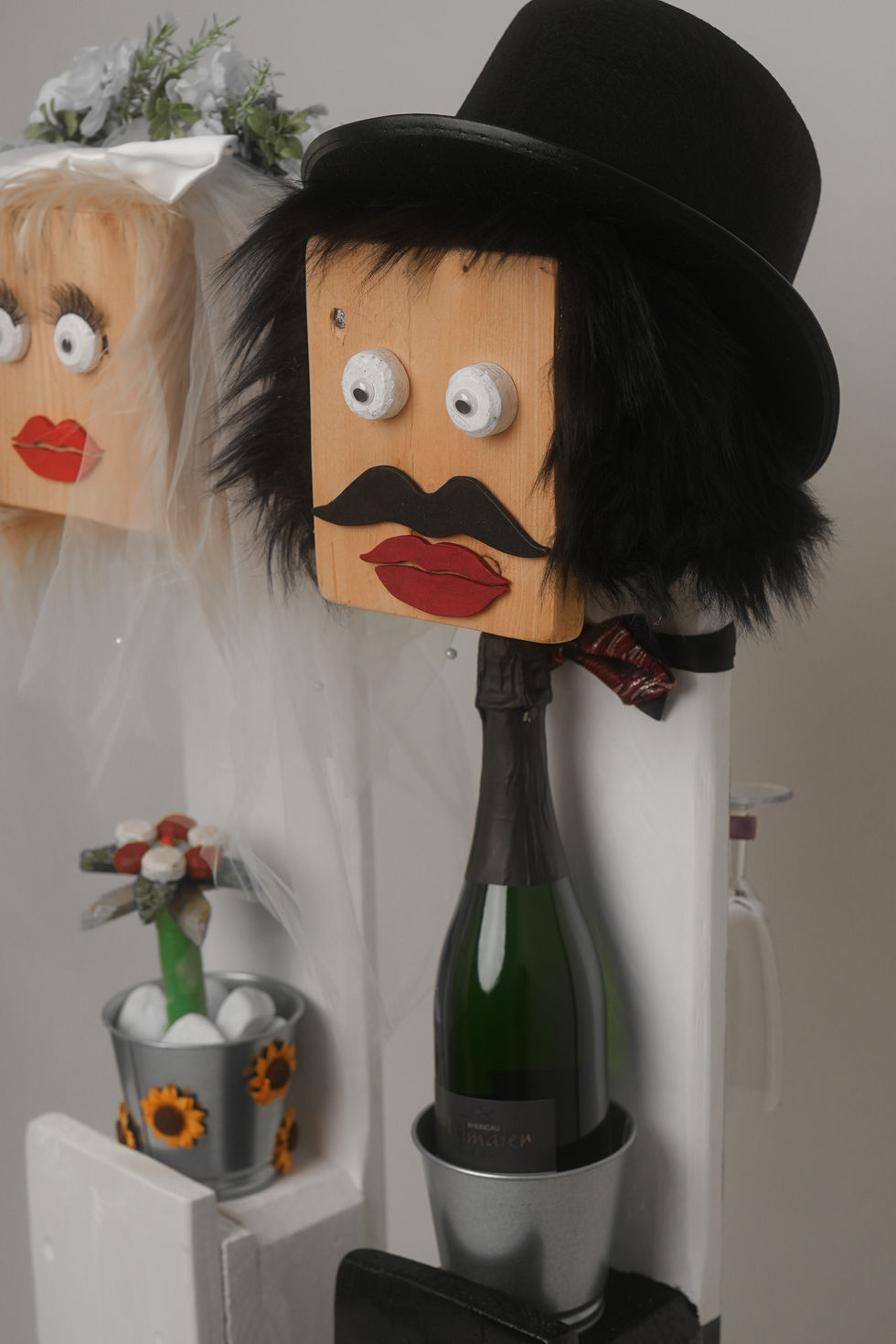 Brautpaar Braut Bräutigam Hochzeit Heirat Vermählung Brautkleid Zylinder Liebe Ehe Polterabend