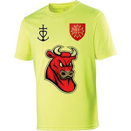 Obtenez facilement vos tenues personnalisées pour les fêtes et autres événements sportifs.