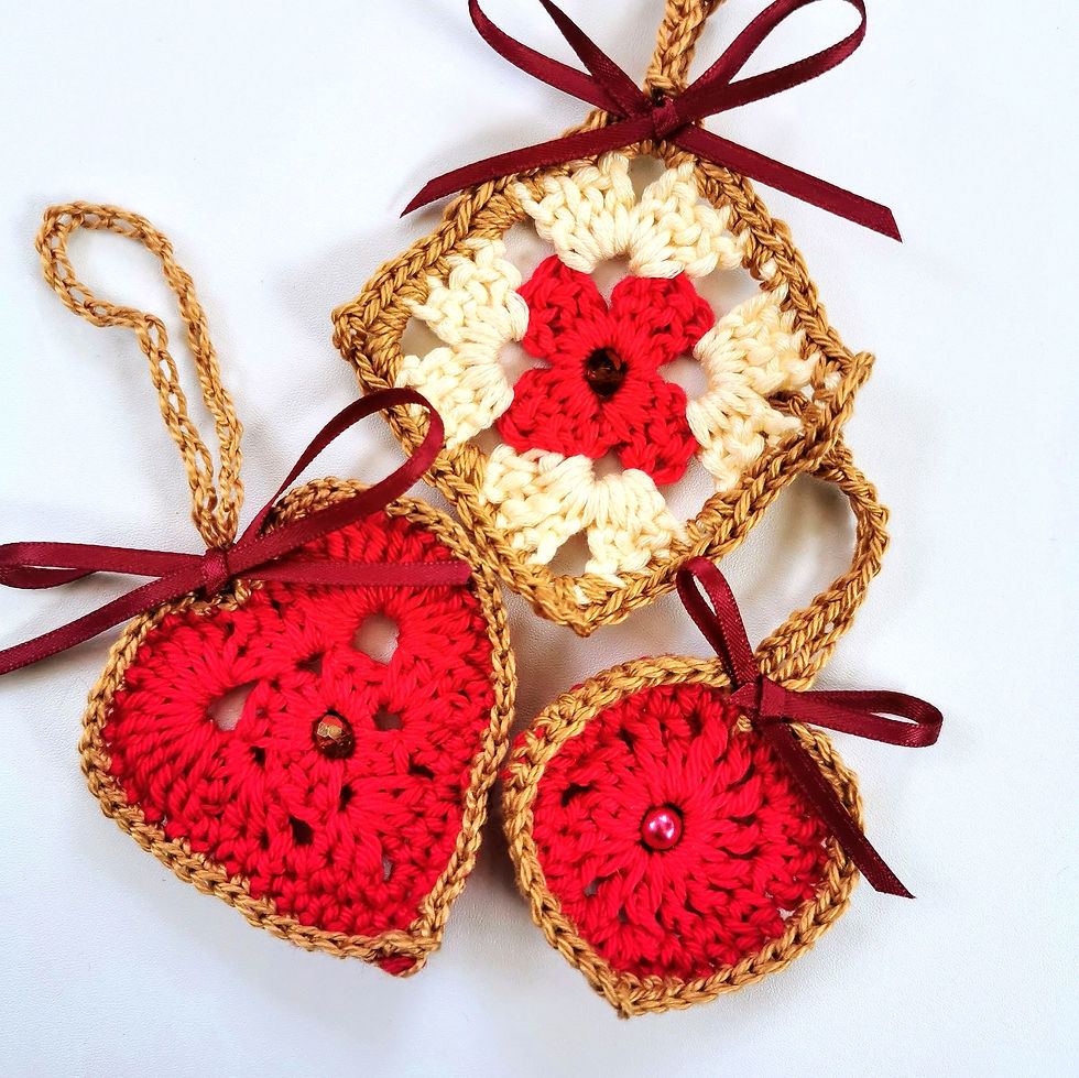Thumbnail: Crocheted bauble sets