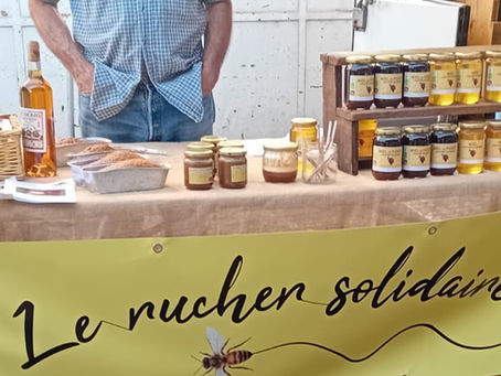 Des abeilles solidaires