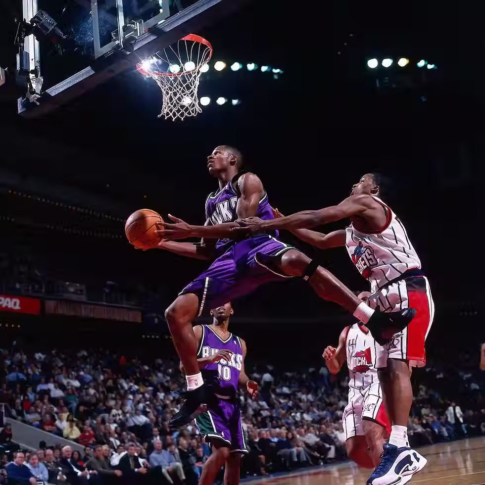 Ray Allen goes up for a layup in a game at the Compaq Center in Houston, Tex. in 2000. Photo credit: Getty Images.