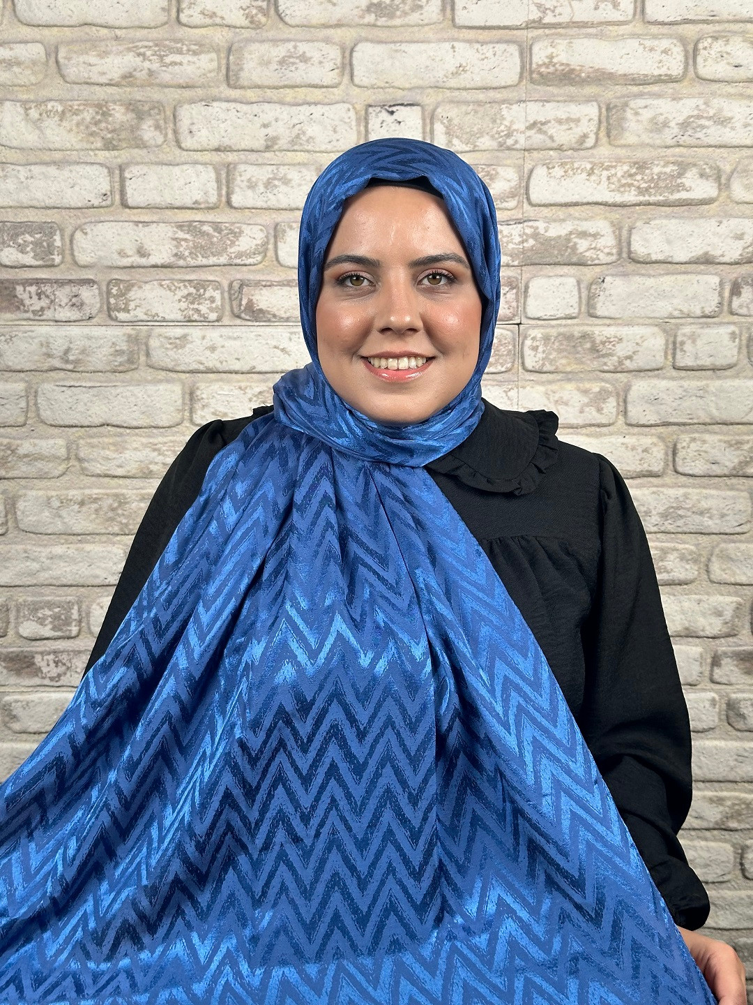Zikzak Desen Parlak Jakar Şal - Mavi