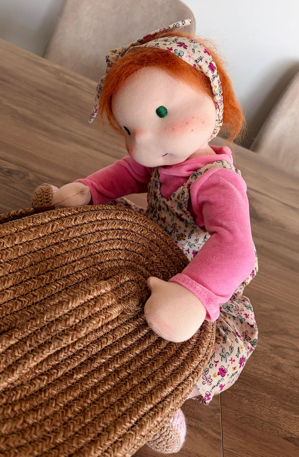 الصورة المصغرة: Handmade 48cm Poseable Waldorf Style Doll Natural Fibers, Two Outfits