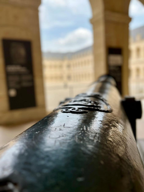 Les Invalides canons