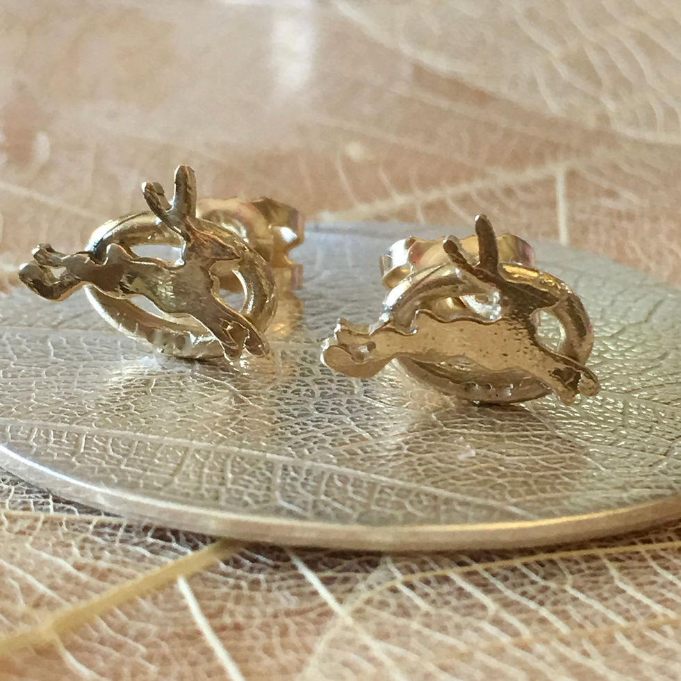 Thumbnail: Silver  Running Hare Stud Earrings Oval