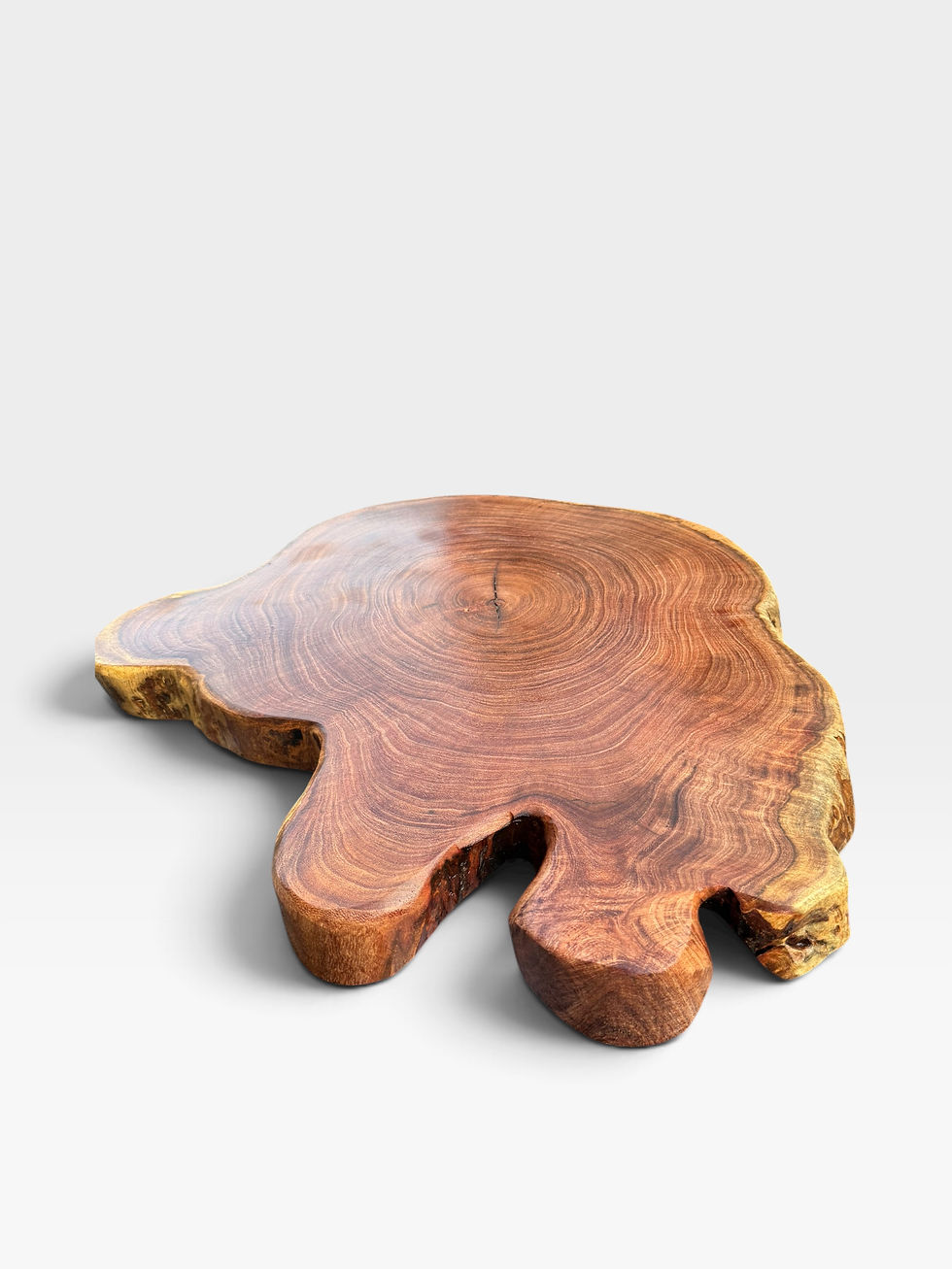 Thumbnail: 21” chopping block “Romulus”  chilean mesquite 2” thick 