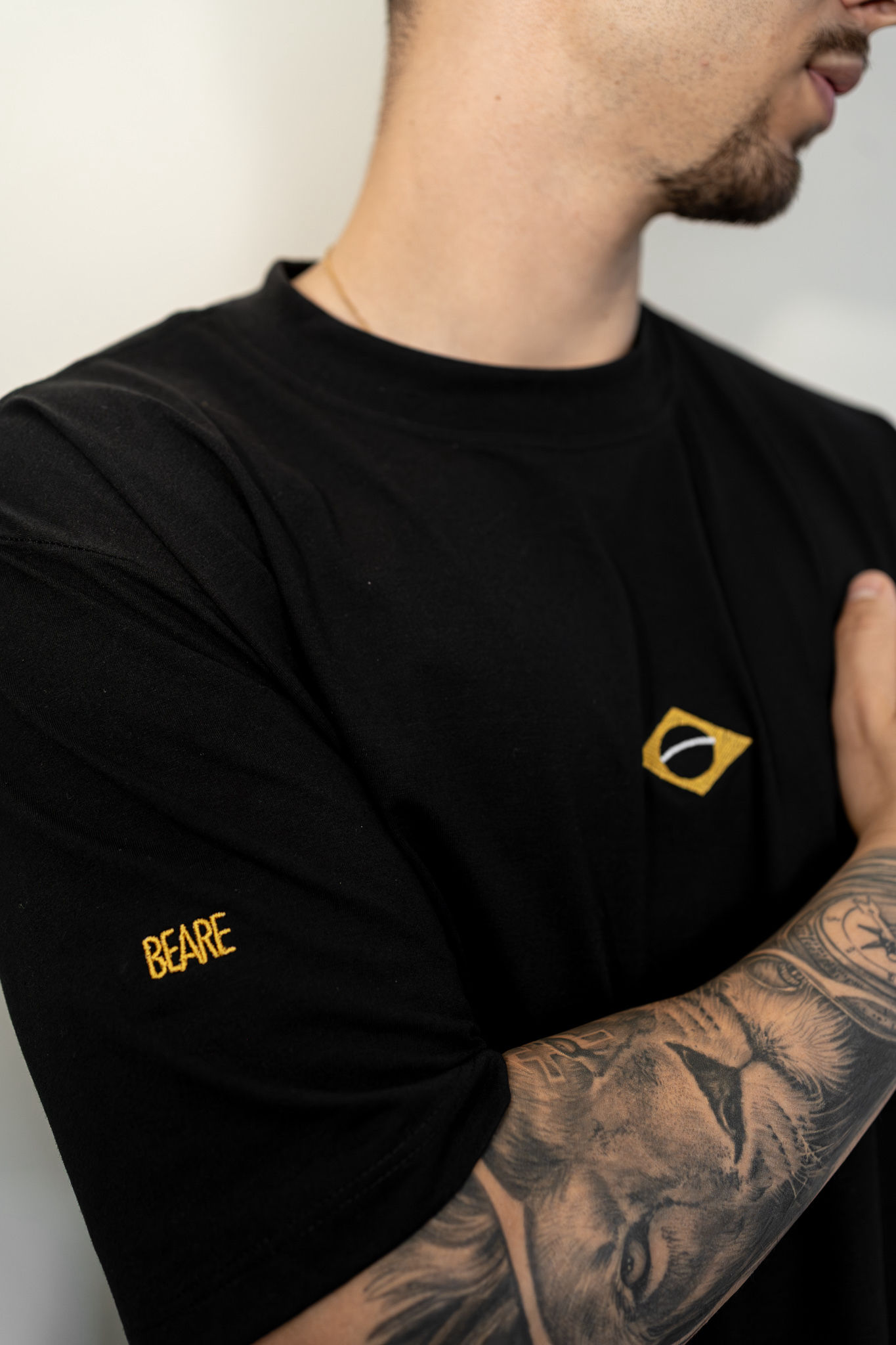 CAMISETA OVER BEARE BRASIL
