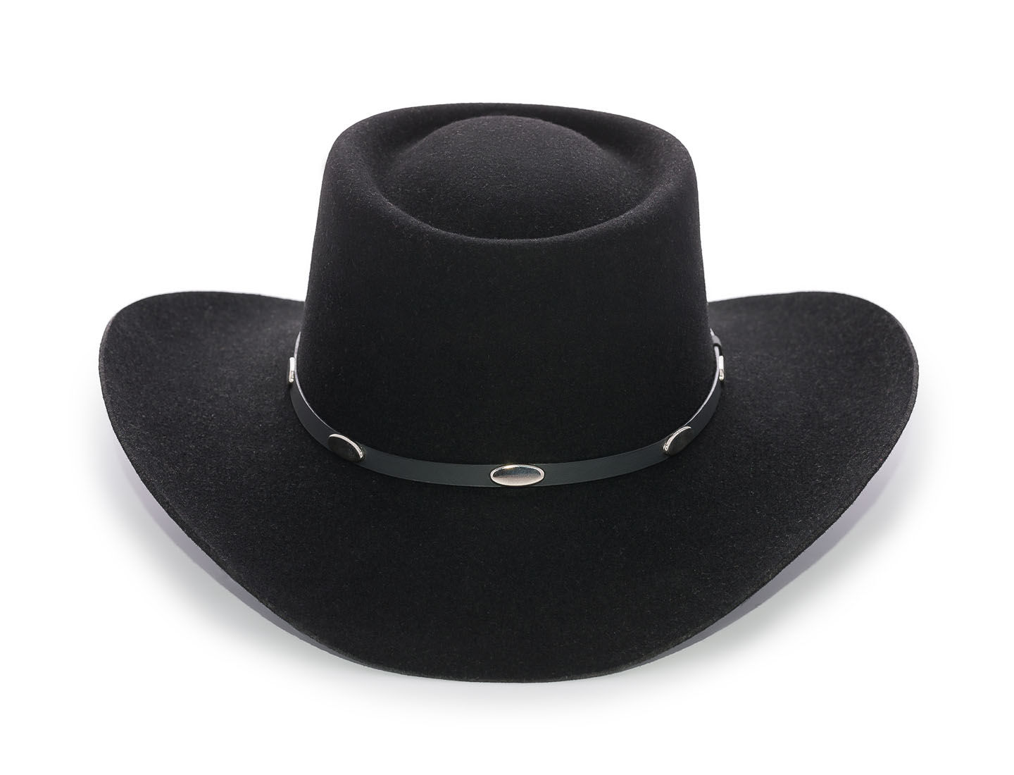 Master Hatters of Texas Hold 'Em 3X black wool cowboy hat with Gambler crown, Bullrider brim, and silver concho hatband.