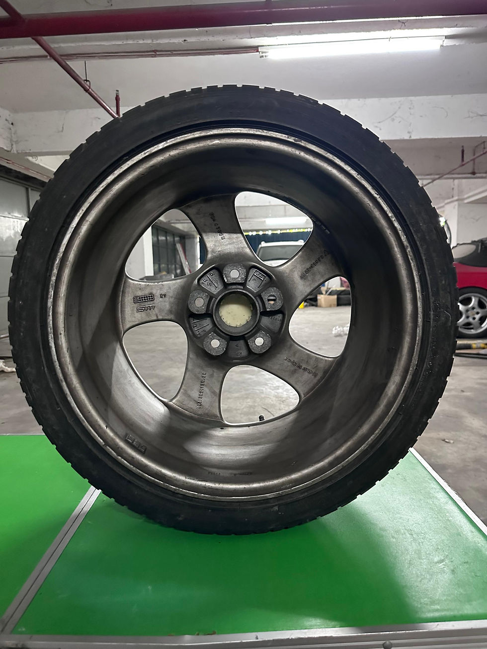 Thumbnail: A Set of Porsche 993 Turbo Twist wheels (Hollow spoke)